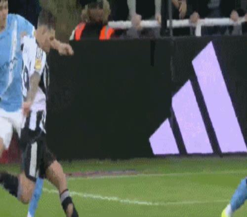 傅明亮相,联赛首秀,横滨德比四,滚球购买平台,滚球平台官方网站,滚球平台,(集团)官方网站,十大滚球购买平台