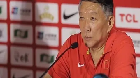 《2025年度全球运动精英榜：登贝莱、诺里斯、陈芋汐等闪耀登场！》