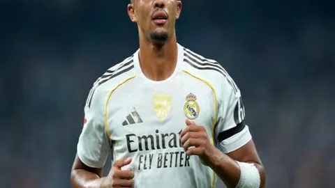 昨夜辉煌，海防水泥客场对决遭遇罕见滑铁卢，数据逆势升温引热议